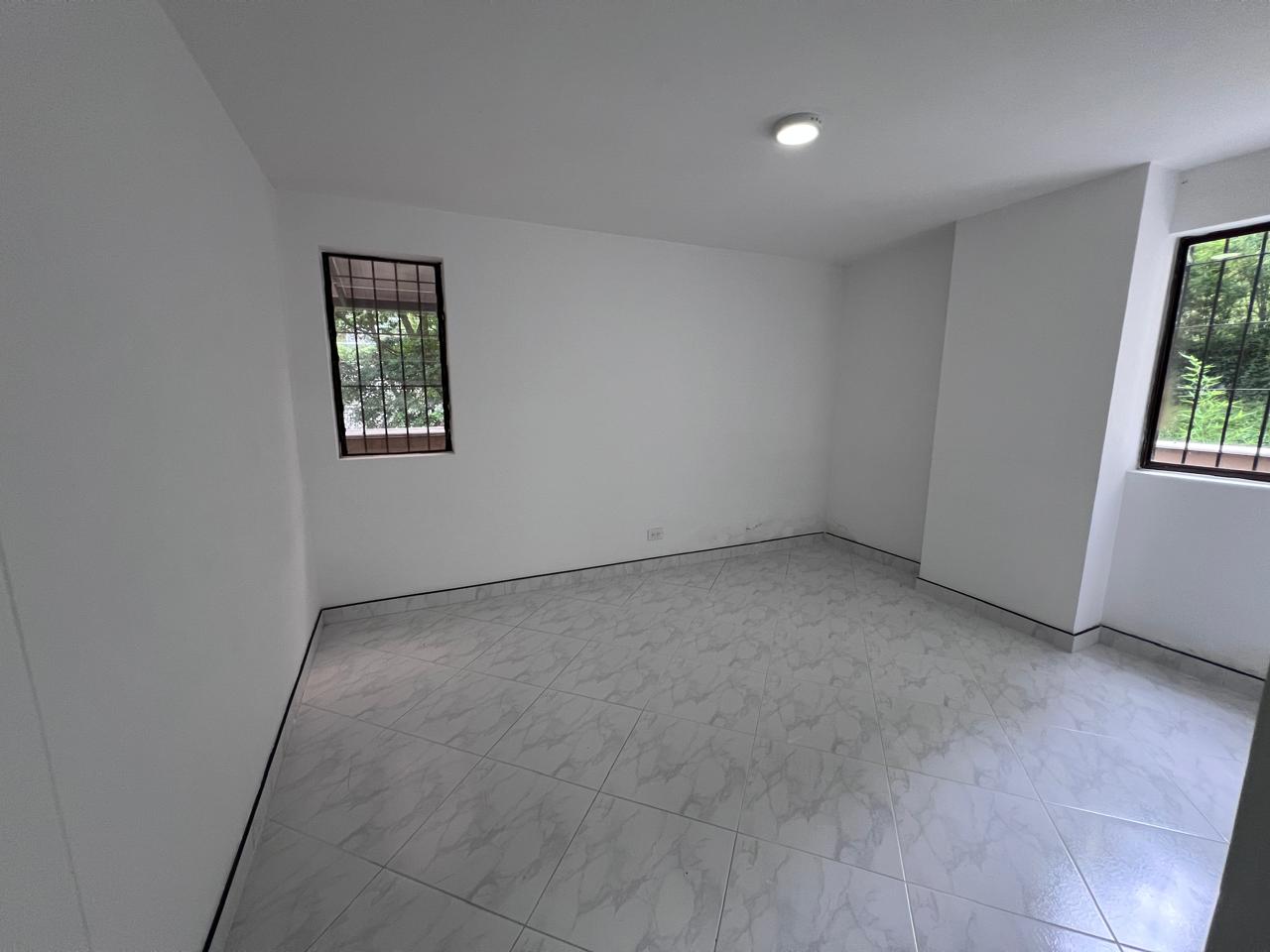 Apartamento en arriendo en El Poblado, Medellín · foto 8 de 20
