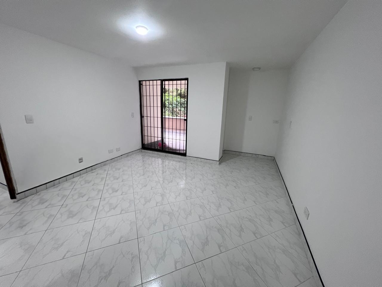 Apartamento en arriendo en El Poblado, Medellín · foto 14 de 20