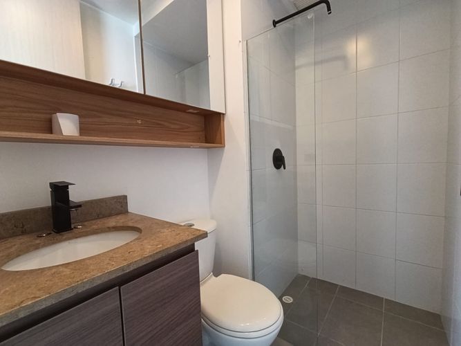 Apartamento de 3 alcobas en arriendo en Loma Del Indio, Medellín, 88 m² · foto 18 de 20
