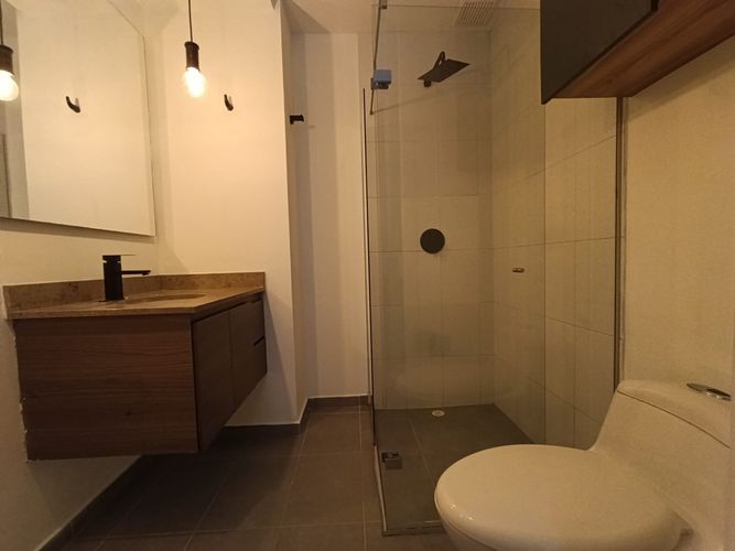 Apartamento de 3 alcobas en arriendo en Loma Del Indio, Medellín, 88 m² · foto 19 de 20