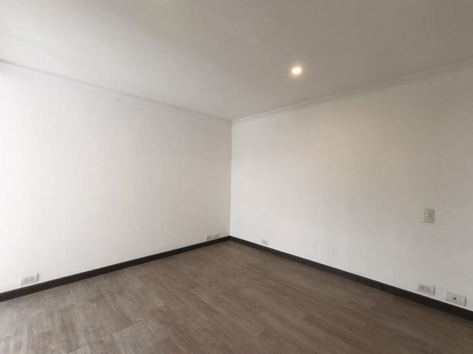 Apartamento de 3 alcobas en arriendo en El Poblado, Medellín, 120 m² · foto 12 de 20