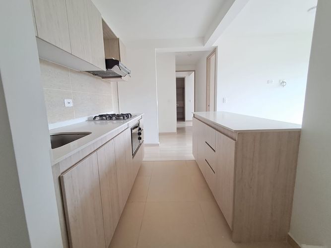 Apartamento de 2 alcobas en arriendo en Rionegro, 66 m² · foto 2 de 14