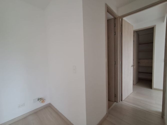 Apartamento de 2 alcobas en arriendo en Rionegro, 66 m² · foto 10 de 14