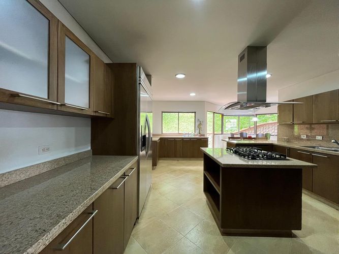 Casa de 4 alcobas en venta en Escobero, Envigado, 1753 m² · foto 8 de 20