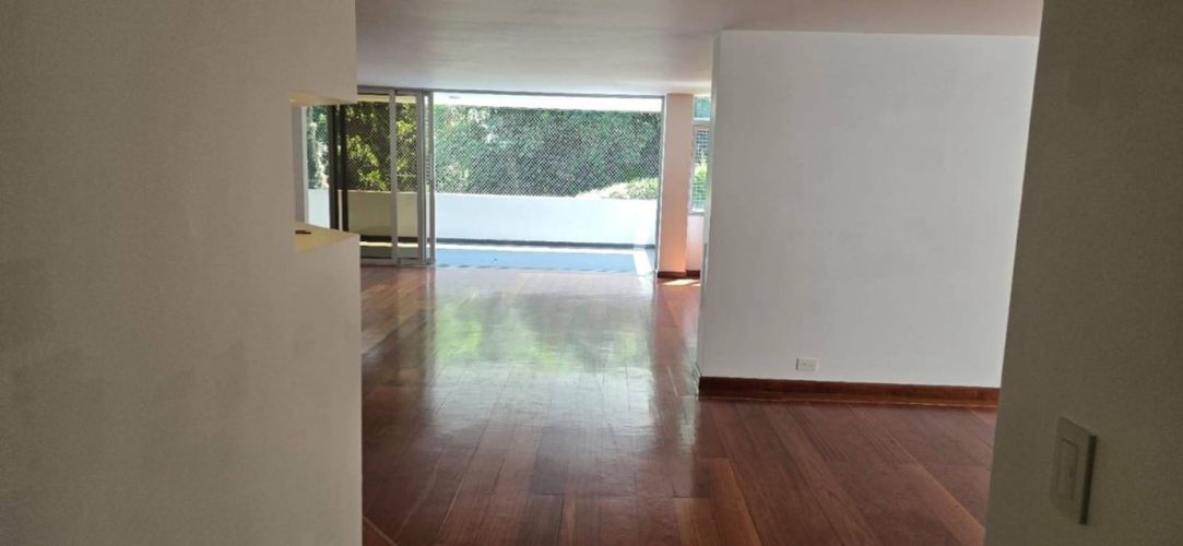 Apartamento de 3 alcobas en venta en Patio Bonito, Medellín, 230 m² · foto 13 de 13