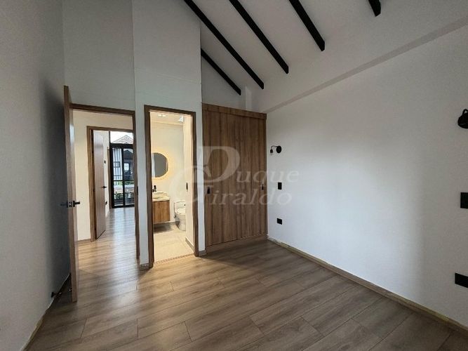 Casa de 3 alcobas en venta en El Tambo, La Ceja, 146 m² · foto 16 de 16