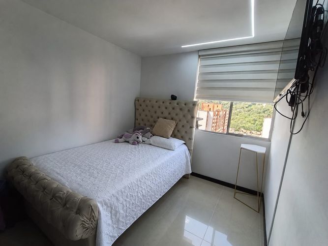 Apartamento de 3 alcobas en arriendo en Laureles, Medellín, 89 m² · foto 7 de 18
