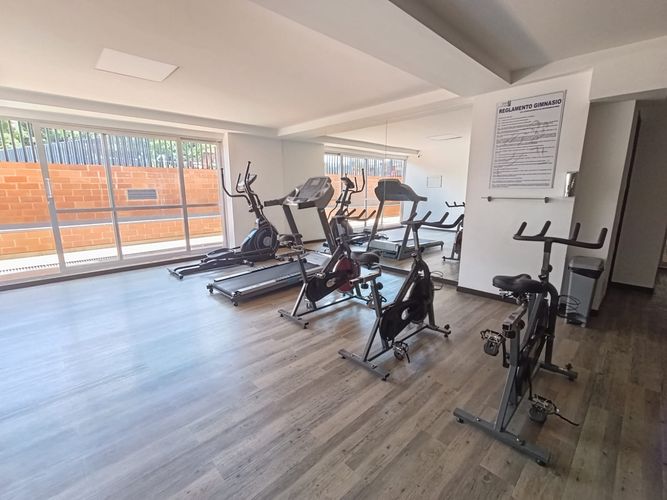 Apartamento de 3 alcobas en arriendo en Laureles, Medellín, 89 m² · foto 15 de 18