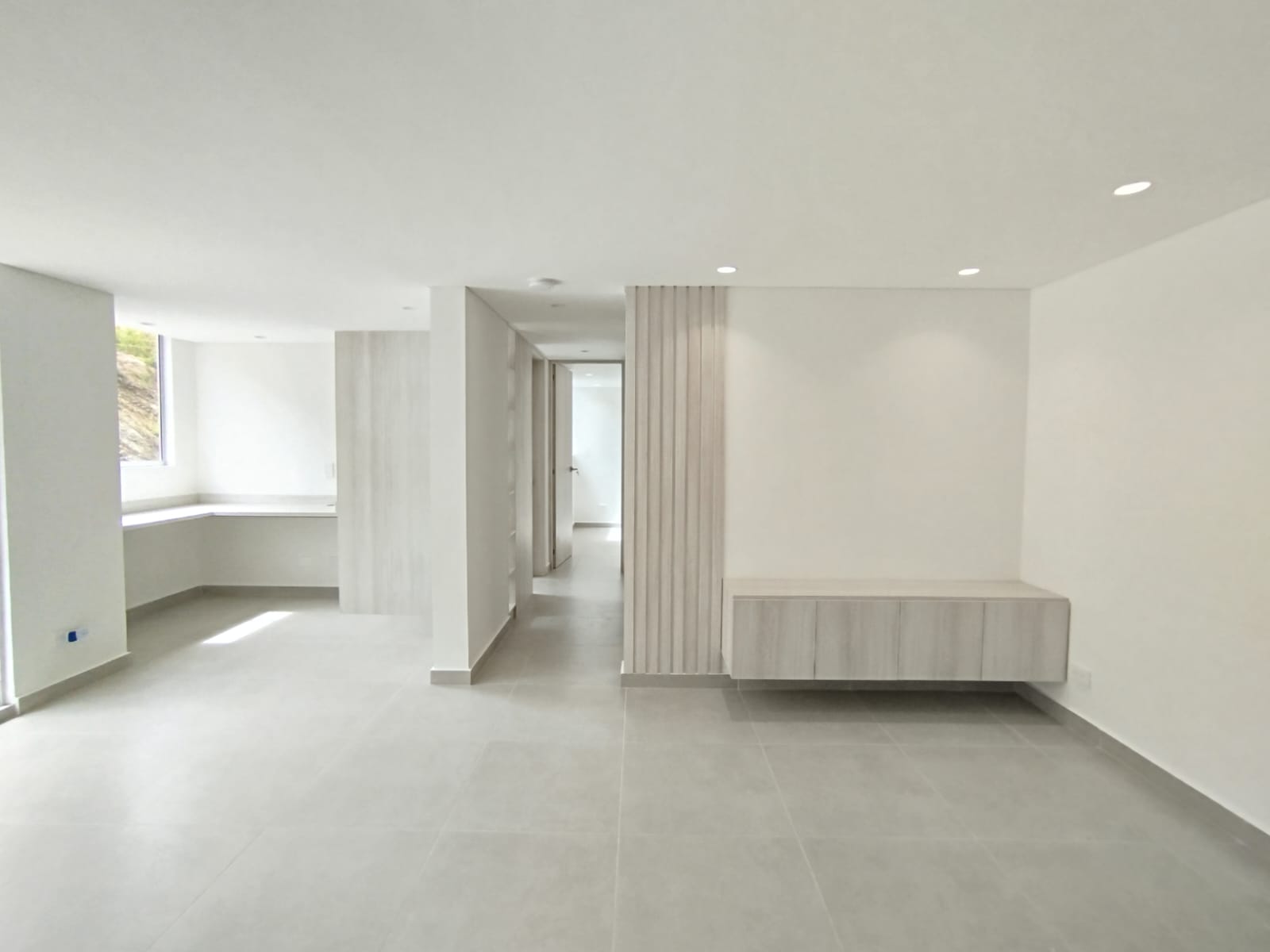 Apartamento en arriendo en Centro, Rionegro · foto 4 de 13