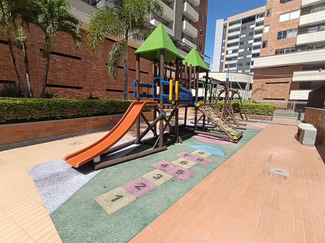 Apartamento de 3 alcobas en arriendo en Laureles, Medellín, 89 m² · foto 16 de 18