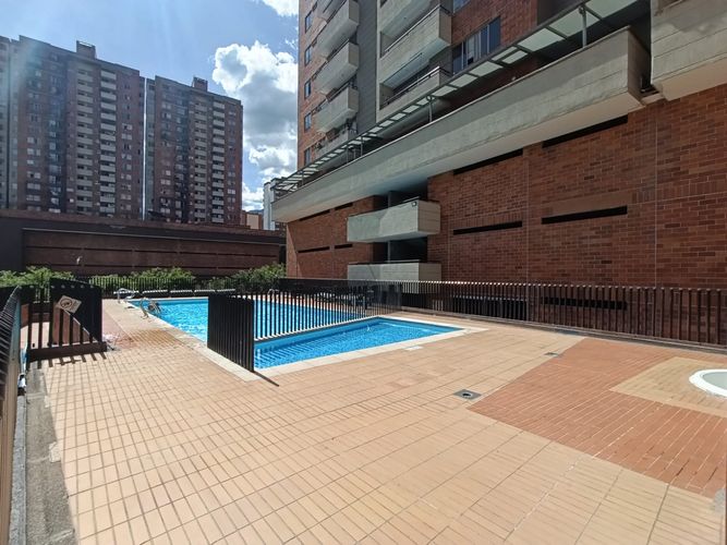 Apartamento de 3 alcobas en arriendo en Laureles, Medellín, 89 m² · foto 18 de 18