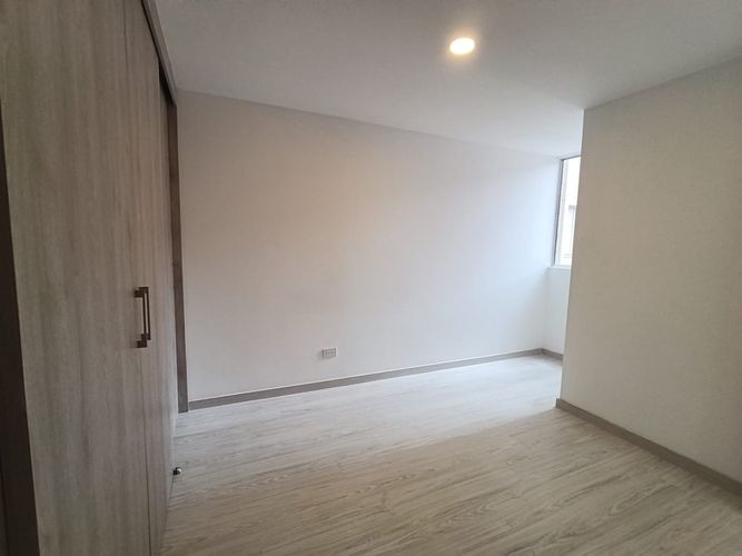 Apartamento de 2 alcobas en arriendo en Vía Las Palmas, Medellín, 62 m² · foto 7 de 19