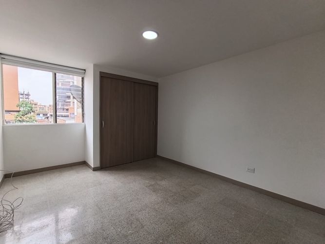 Apartamento de 3 alcobas en arriendo en Florida Nueva, Medellín, 160 m² · foto 8 de 20