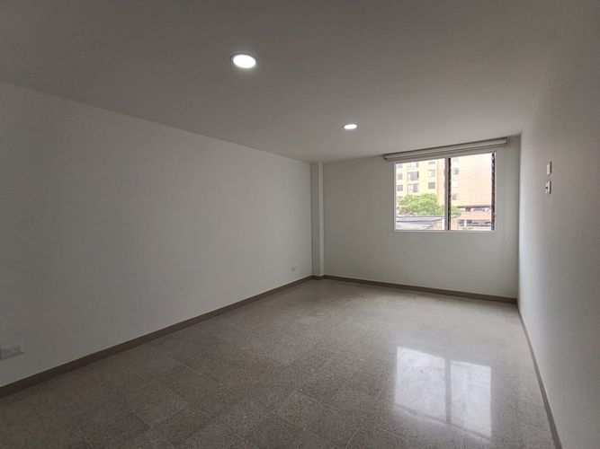 Apartamento de 3 alcobas en arriendo en Florida Nueva, Medellín, 160 m² · foto 10 de 20