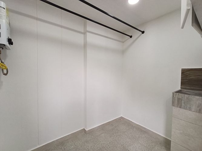 Apartamento de 3 alcobas en arriendo en Florida Nueva, Medellín, 160 m² · foto 19 de 20
