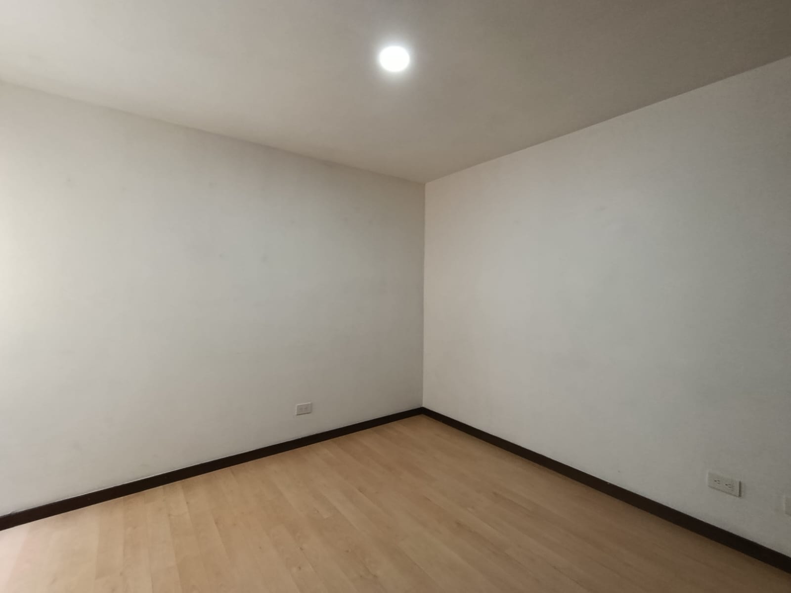 Apartamento en arriendo en El Poblado, Medellín · foto 4 de 13