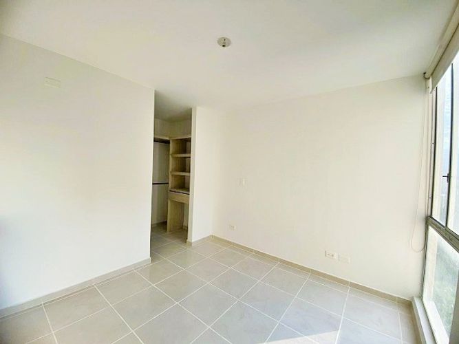 Apartamento de 3 alcobas en venta en Astorga, Medellín, 74 m² · foto 7 de 20