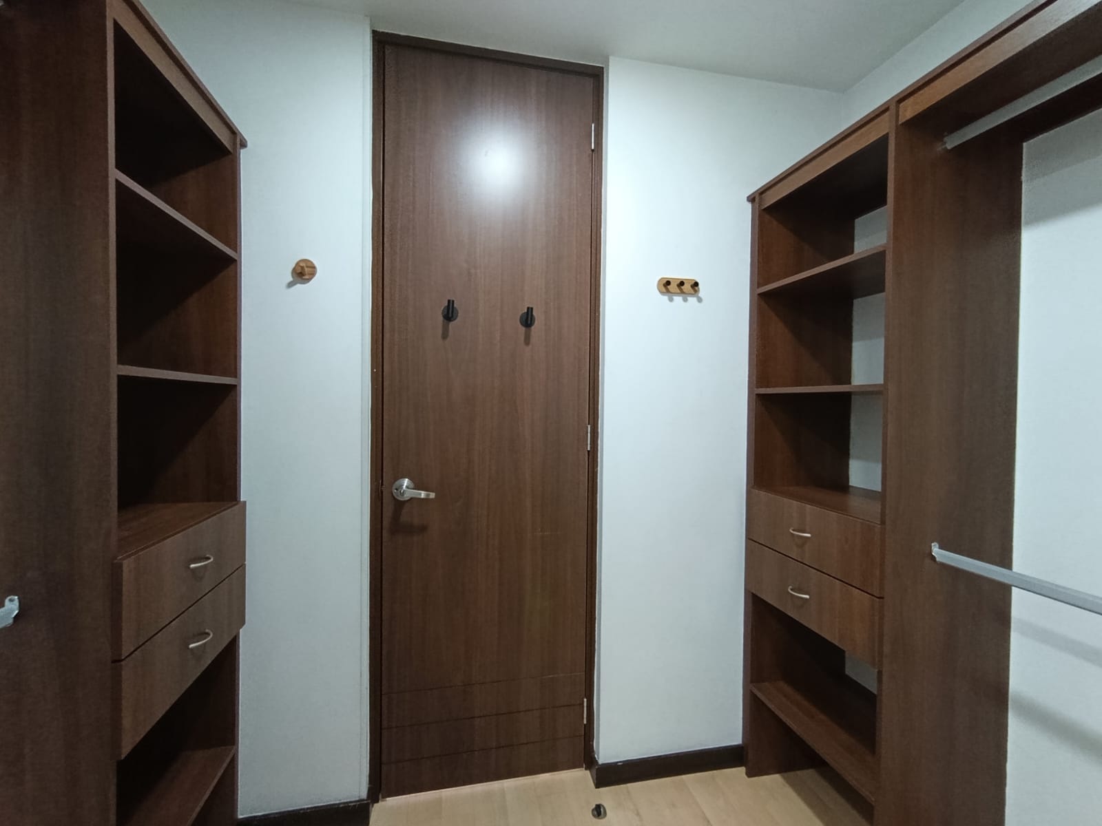 Apartamento en arriendo en El Poblado, Medellín · foto 7 de 13