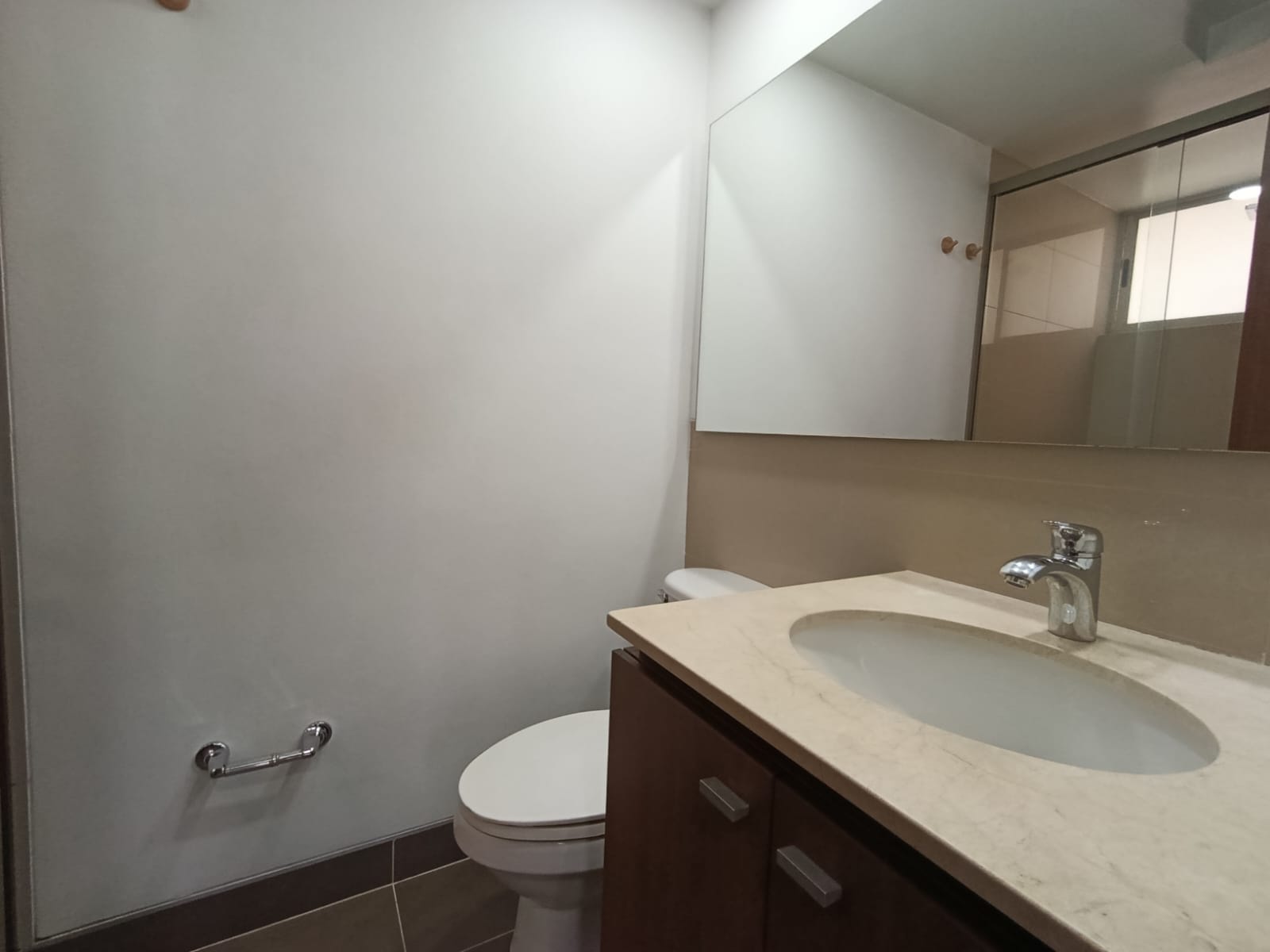 Apartamento en arriendo en El Poblado, Medellín · foto 8 de 13