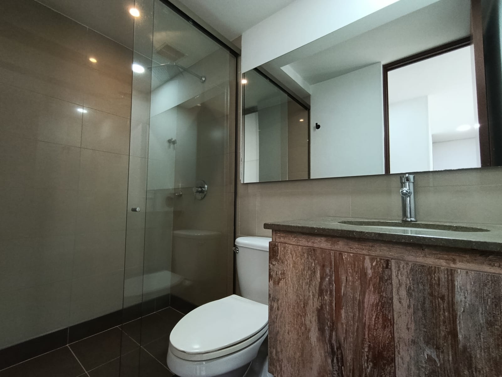 Apartamento en arriendo en El Poblado, Medellín · foto 13 de 13
