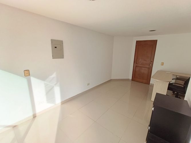 Oficina en arriendo en Niquia, Bello, 26 m² · foto 4 de 10