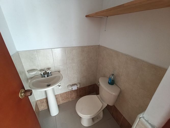 Oficina en arriendo en Niquia, Bello, 26 m² · foto 6 de 10