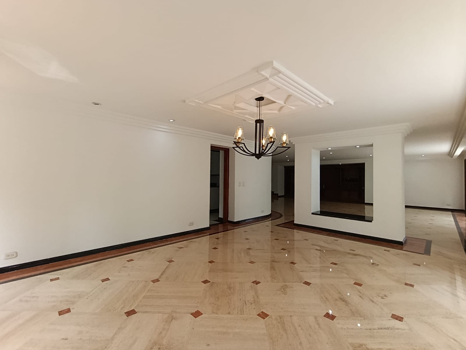 Apartamento en arriendo en Urbanización Las Cumbres, Medellín · foto 5 de 20