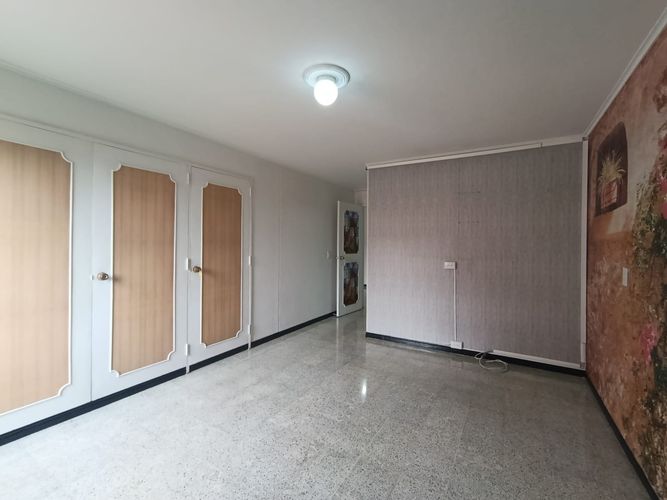 Apartamento de 3 alcobas en arriendo en Laureles, Medellín, 156 m² · foto 18 de 20