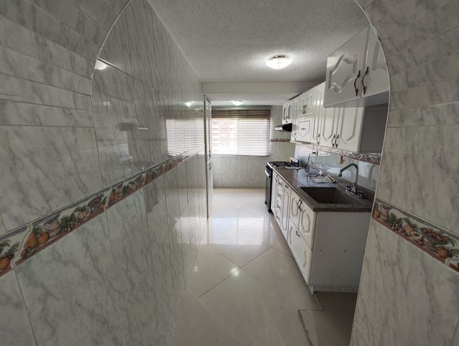 Apartamento de 3 alcobas en arriendo en Belén, Medellín, 100 m² · foto 2 de 20