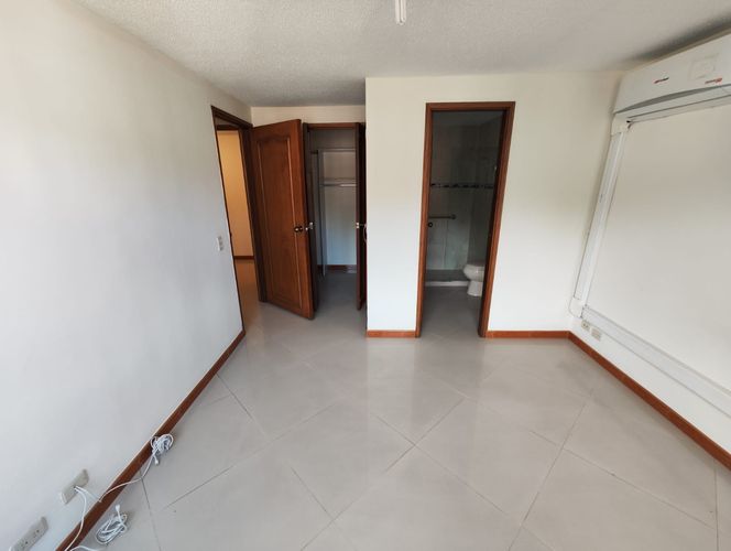 Apartamento de 3 alcobas en arriendo en Belén, Medellín, 100 m² · foto 6 de 20