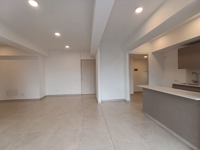 Apartamento de 3 alcobas en arriendo en Otraparte, Envigado, 97 m² · foto 2 de 19