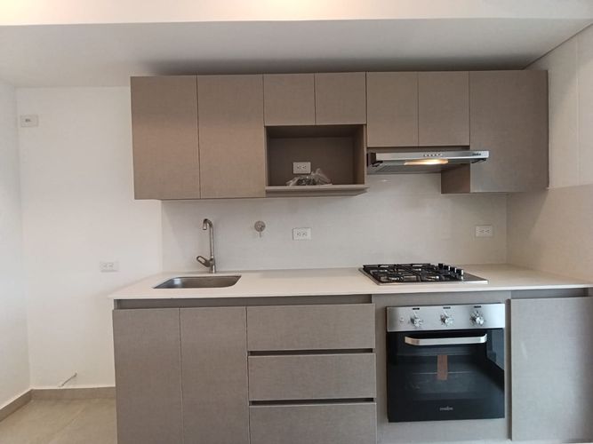 Apartamento de 3 alcobas en arriendo en Otraparte, Envigado, 97 m² · foto 4 de 19