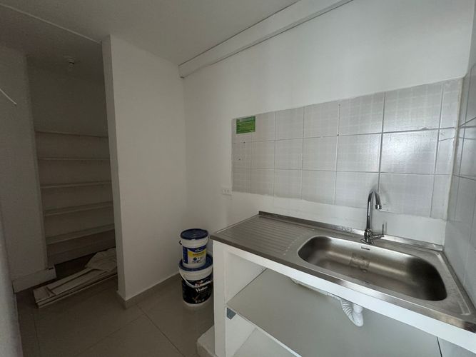 Oficina en arriendo en San Jose Sur, Pereira, 63 m² · foto 7 de 10