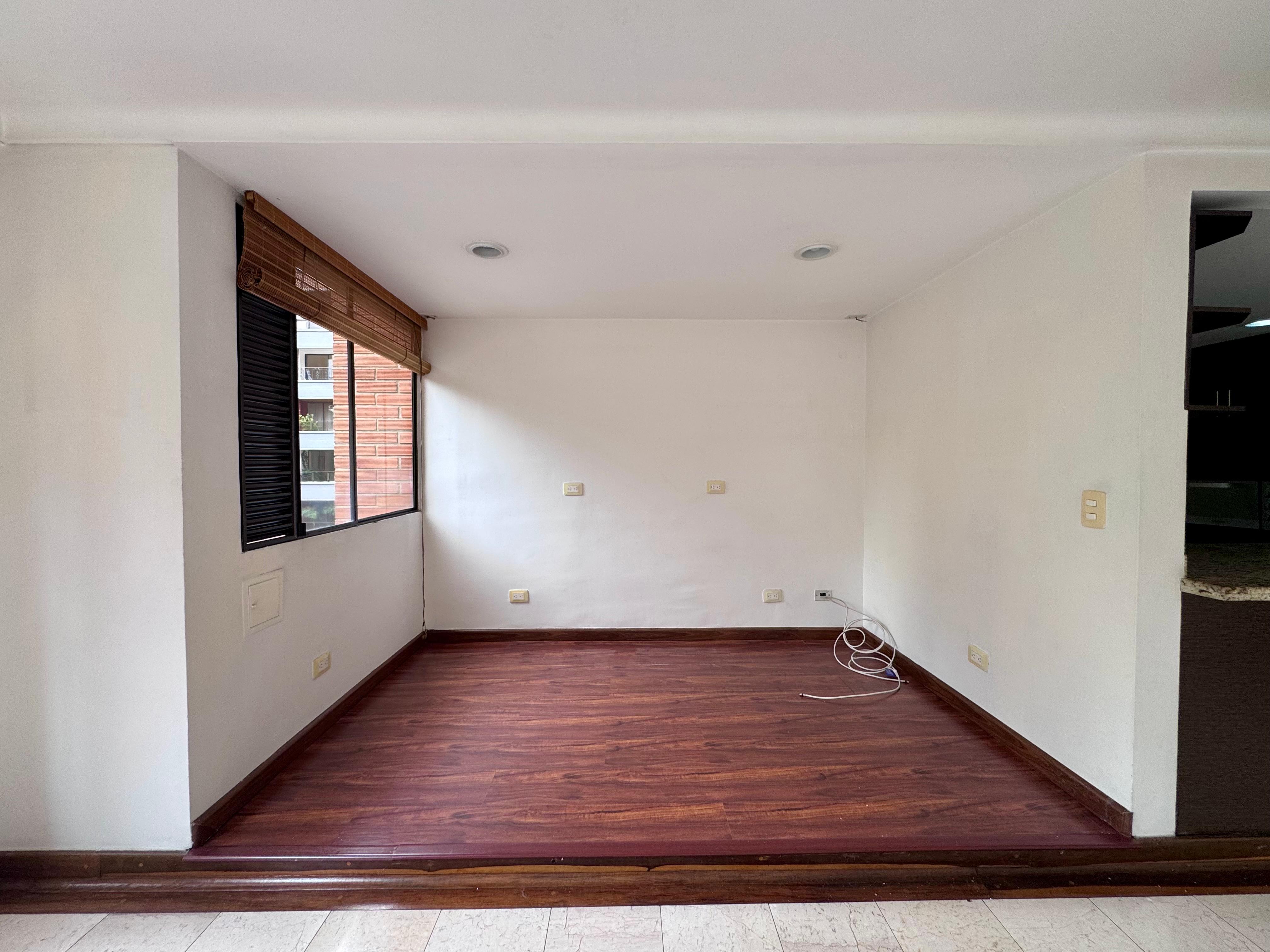Apartamento en arriendo en El Poblado, Medellín · foto 4 de 16