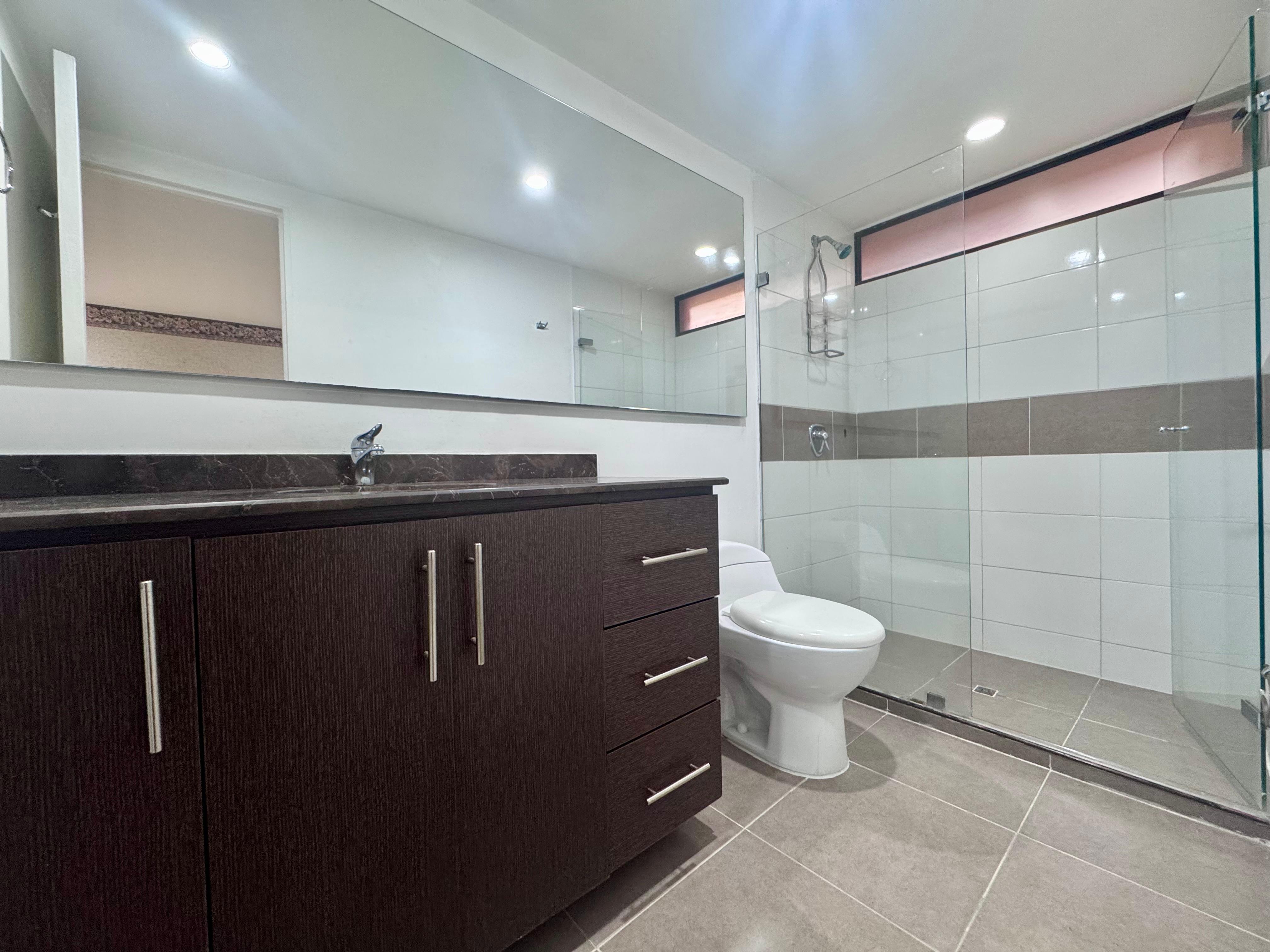 Apartamento en arriendo en El Poblado, Medellín · foto 16 de 16