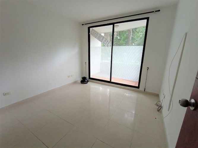 Apartamento de 2 alcobas en venta en Ub. Colinas Del Norte, Ibagué, 70 m² · foto 15 de 22