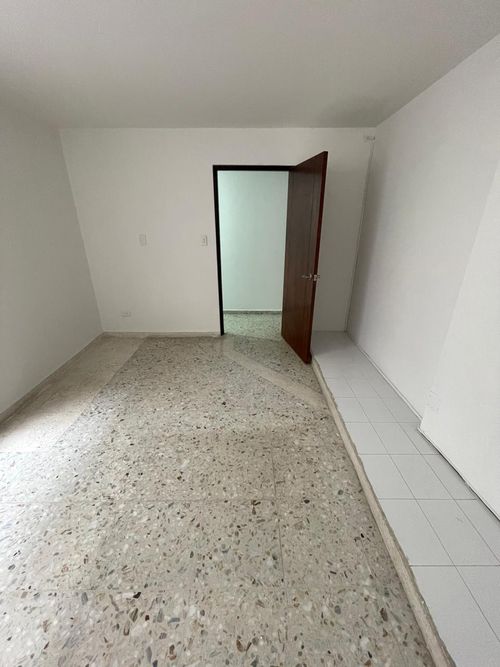 Apartamento de 3 alcobas en venta en Juanambu, Cali, 140 m² · foto 14 de 24