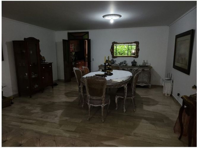 Apartamento de 4 alcobas en venta en Urbanizacion Villa Linda, Envigado, 226 m² · foto 10 de 24