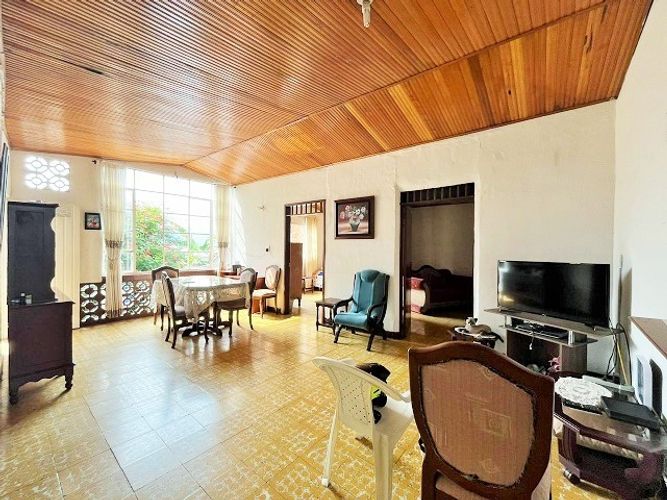 Casa de 4 alcobas en venta en Claret, Ibagué, 168 m² · foto 6 de 21