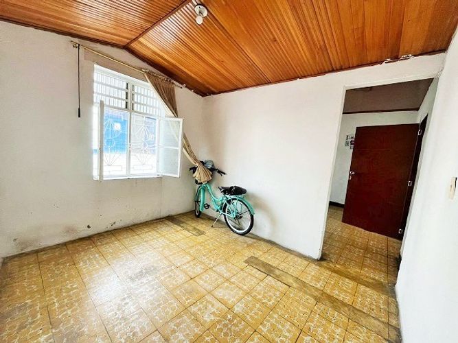Casa de 4 alcobas en venta en Claret, Ibagué, 168 m² · foto 7 de 21