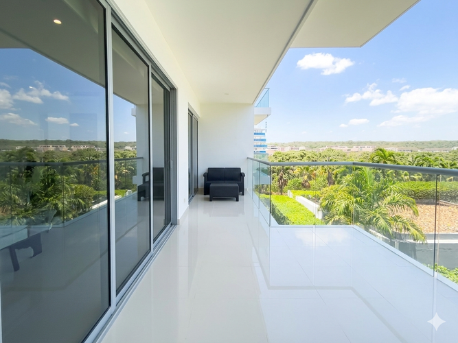 Apartamento de 2 alcobas en venta en Serena Del Mar, Cartagena, 115 m² · foto 3 de 24