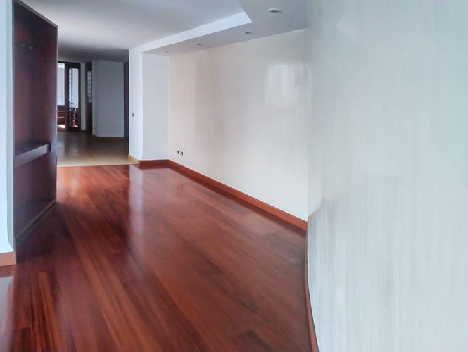 Apartamento de 5 alcobas en venta en Santa Barbara, Bogotá, 340 m² · foto 5 de 24