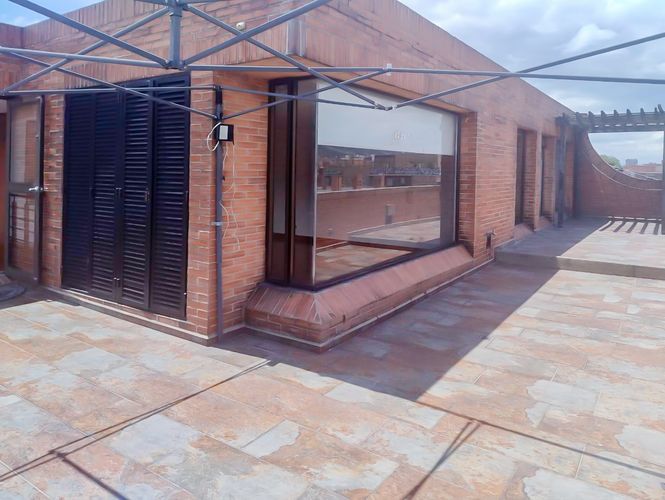 Apartamento de 5 alcobas en venta en Santa Barbara, Bogotá, 340 m² · foto 17 de 24