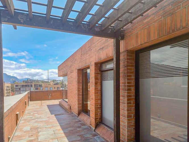 Apartamento de 5 alcobas en venta en Santa Barbara, Bogotá, 340 m² · foto 19 de 24