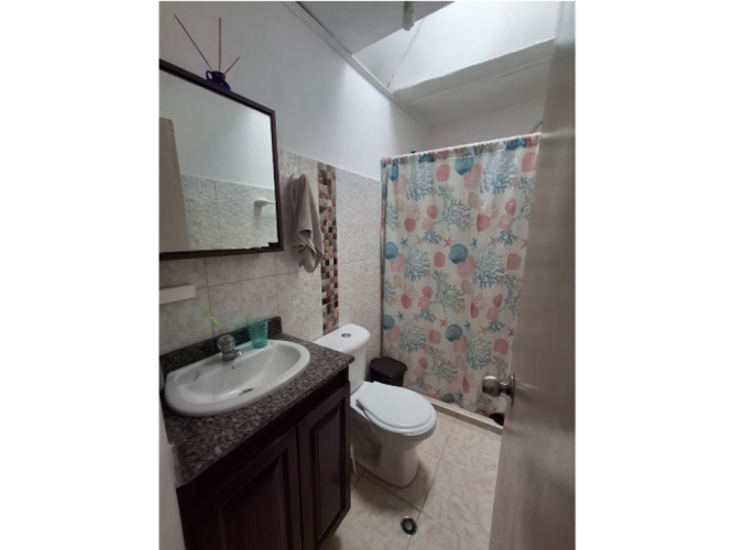 Casa de 4 alcobas en venta en Sucre, Medellín, 150 m² · foto 7 de 15