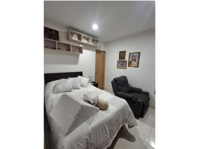 Casa de 4 alcobas en venta en Sucre, Medellín, 150 m² · foto 10 de 15