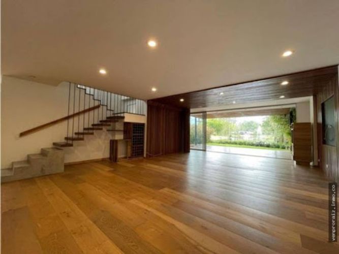 Casa de 4 alcobas en venta en El Porvenir, Rionegro, 363 m² · foto 5 de 14