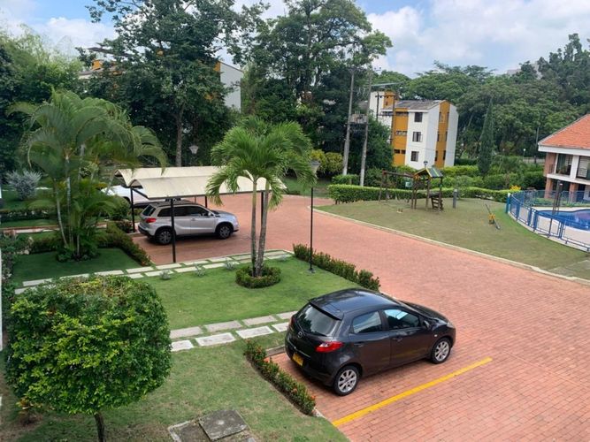 Casa de 3 alcobas en venta en El Mirador, Ibagué, 189 m² · foto 20 de 23