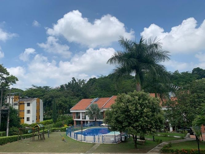 Casa de 3 alcobas en venta en El Mirador, Ibagué, 189 m² · foto 21 de 23