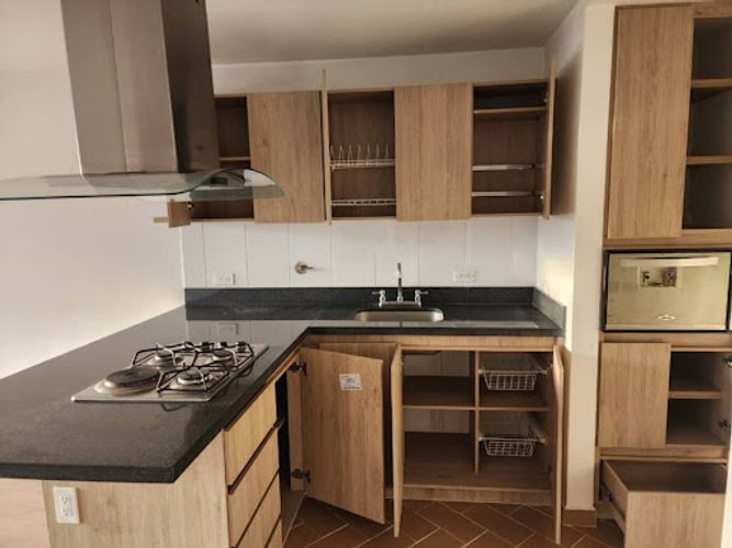 Apartamento de 2 alcobas en venta en El Porvenir, Rionegro, 66 m² · foto 4 de 24